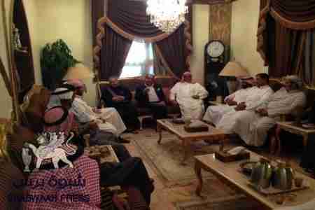 وفد اللجنة التحضيرية يلتقي عدد من النخب الجنوبية في الرياض