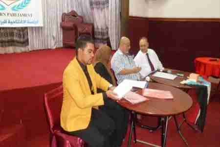 في ضل تخبط جنوبي الدكتور الوالي يعلن نفسه رئيس لما يسمى برلمان الجنوب