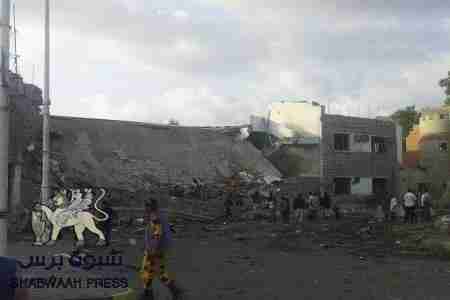 جنود الأمن المركزي يحتلون قيادة أمن عدن ويمنعون مديرها من دخول مكتبه