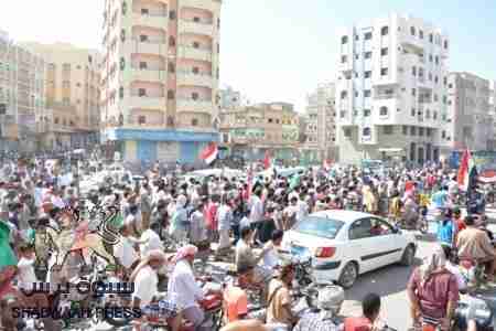 مسيرة حاشدة بالمكلا في أول أيام أسبوع العزة والكرامة