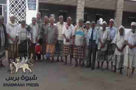 متقاعدي مصافي عدن يطالبون بصرف مستحقاتهم فورا والكف عن العبث والتحايل على قضيتهم