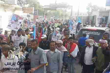 غضب يسيطر على مشيعي الشهيد بركان محمد وتعهد بالانتقام