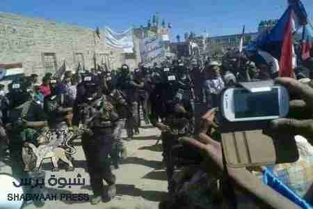 المجلس العسكري في يافع يستعرض مهارات تدريبية في خلاقة