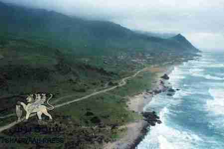 أبناء المهرة يتظاهرون رفضا لمخرجات الحوار اليمني وتضامنا مع الضالع