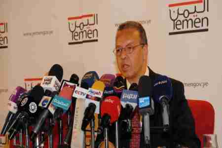 بن عمر يدعو لتدخل مجلس الأمن لتسريع العملية الانتقالية