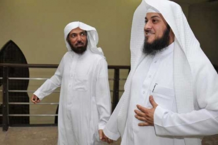 إماراتي يعرض مليون درهم على العريفي والعودة والعواجي للقتال بسوريا