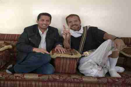 أهداني مسبحته الخاصة : &lsquo;&lsquo; كنت في زيارة للمرقشي &lsquo;&lsquo;