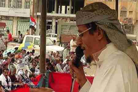 خطيب ردفان الهباب : التاريخ لن يرحم من يتخلف عن ما يحدث الان والرجال ظهرت وبانت