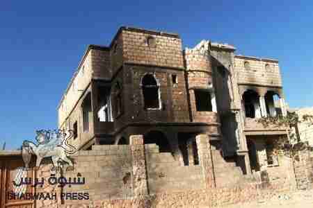 إستشهاد مواطن وإصابة إمرأة من منطقة رخوت بالمهرة في تفجير الشحر