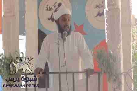 خطيب ساحة الشهيد رامي فليأتوا لنا بحل مشكلة واحده حلت بمؤتمر حوارهم المزعوم