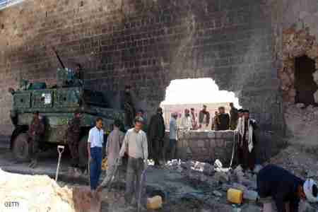 الرئيس اليمني يندد بـ &lsquo;&lsquo; تقصير الأجهزة الأمنية &lsquo;&lsquo;