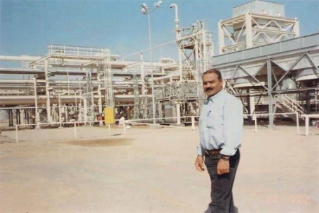 طرد من عمله ليعمل نجارا : كشف حقيقة (الكنز المخفي) في الجوف