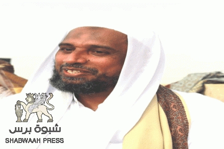 عاجل : اغتيال الشيخ علي بن سالم  باوزير قيادي قاعدي منشق في غيل باوزير