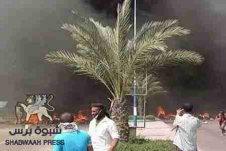 الجزيرة ومصادر اعلامية : قتيلان في عدن وعشرات المصابين