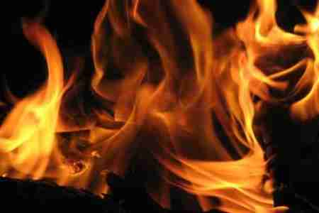 تباً لذلك الزمن الذي جعلكم سادة على حضرموت ...