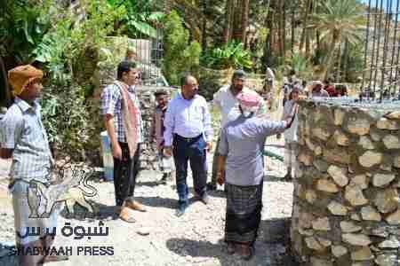 انشاء برك مائية وصيانة وتأهيل قنوات الري بقرى رغدون العليا والمناطق المجاورة لها بمديرية الريدة وقصيعر