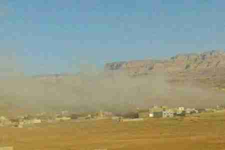 المواطنون في همدان يحتفلون بتفجير معسكر طارق بن زياد التابع لمليشيات الإصلاح