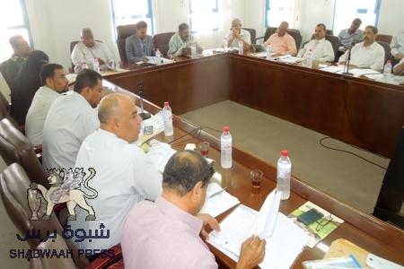 تنفيذي ساحل حضرموت يوصي باستكمال مشروع مصفاة حضرموت