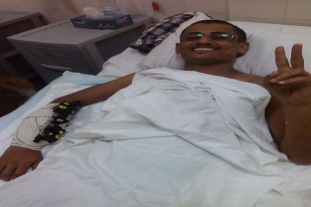 تدهور الحالة الصحية للجريح الشاب هادي عامر لأصابته الخطرة بذراعه اليمنى ليوم الكرامة 2014 أوصى الاطباء لعلاجه بالخارج