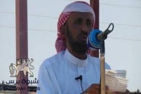 خطيب مخيم الشهيدين في عتق: الاستقلال قادم وليس بغريب على من انجزوا استقلال 67م واحفادهم