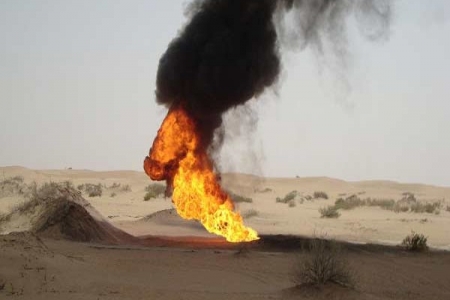 مسلحي منطقة حباب بمأرب يمنعون فرق الصيانة من اصلاح أنبوب النفط