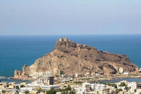 &lsquo;&lsquo; قلعة صيرة &lsquo;&lsquo;.. حصن عدن المهدد بالسقوط