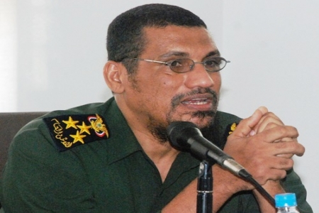 محروس ينفي والداخلية تؤكد امتثال مدير أمن حضرموت لقرار الوزير بالإيقاف