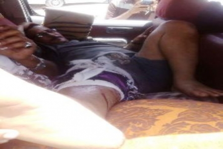 جنود اللواء 111 بأحور يطلقون الرصاص الحي على عائلة حضرمية على الطريق الدولي