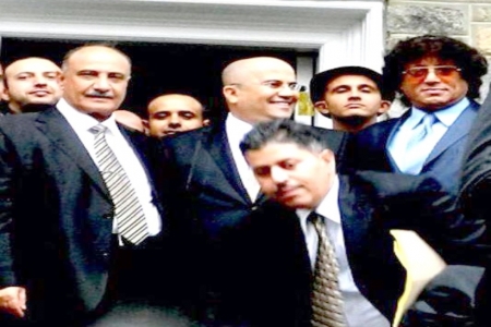 وزير الدفاع : منفذو الهجوم على مجمع العرضي بصنعاء كلهم سعوديو الجنسية