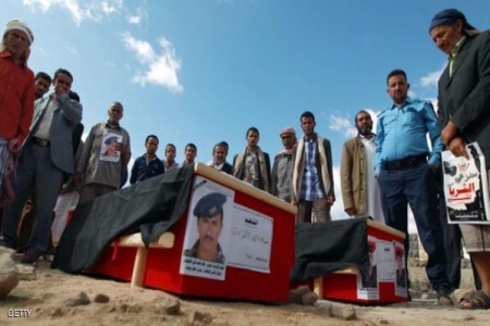 اليمن.. قتلى باشتباك مع مسلحين بالحديدة