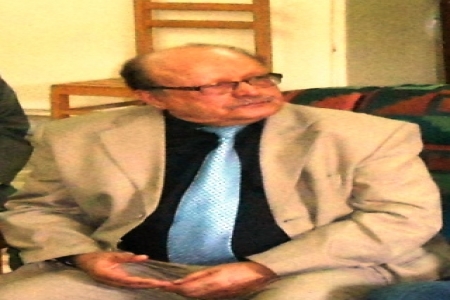 المناضل &lsquo;&lsquo; شعفل عمر&lsquo;&lsquo; طريح الفراش في احدى مستشفيات القاهرة