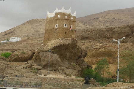 قادة الأمن القومي والسياسي والأمن المركزي يلتقون بالسلطة المحلية في المكلا بحضور الخنبشي