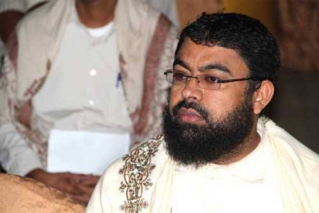 قيادي اصلاحي حضرمي : الحضارم سيحكمون أنفسهم بعيدا عن آل الأحمر وعدن