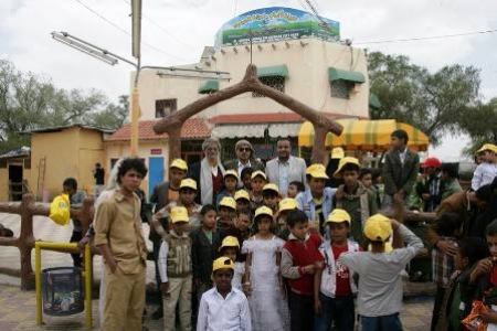 مدينة ألعاب حديقة السبعين تستضيف ألاف الأيتام .. والمغشي يدعو الجميع للاهتمام والنهوض بواقع اليتيم المعيشي