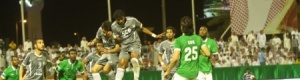 الأهلي يكتسح الطائي ويضرب موعداً مع الاتحاد في قبل نهائي كأس خادم الحرمين