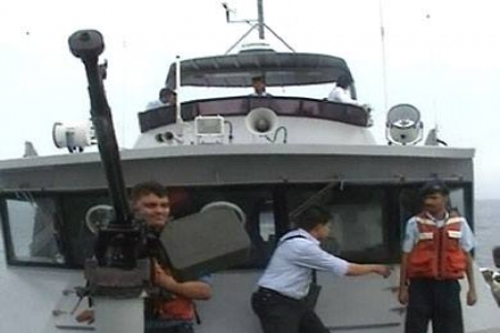 احتجاز قاطرة محملة بالديزل كانت في طريقها للسوق السوداء