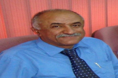 د.حمود السعدي وكيل محافظه أبين: على كل فرد منا إن يكون عقلانيا في انفعالاته وان يكون حريصا في جمع الصف اليمني تحت راية واحدة بعيداً عن المكايدات