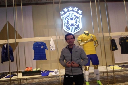 سكولاري يطالب بوضع النجمة السادسة على قميص البرازيل قبل المونديال