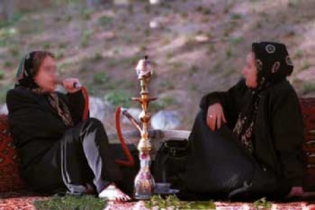 آفة القات وثرثرة امرأة جنوبية