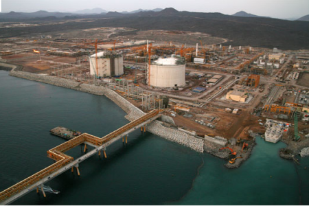 حدوث انفجار في كرفانة لقوات النجدة في مفرق رضوم ـ بلحاف بشبوه