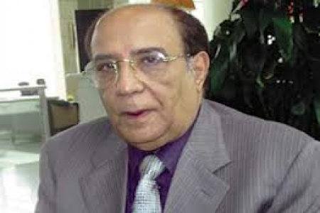 العطاس يُعلن تخليه عن خيار الإقليمين ونجاح فعالية المكلا يضعف موقفة