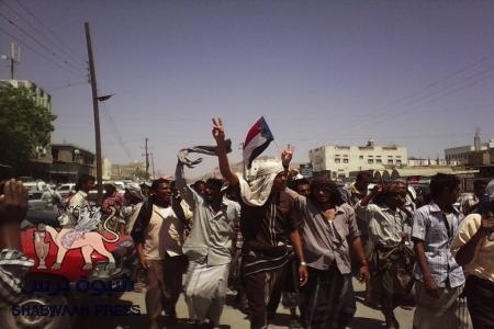 ابناء مدينة عزان يطالبون الحراك الجنوبي بالابتعاد عن المدينة ولو مؤقتا في هذه الظروف