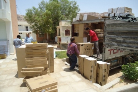 وكالة التنمية الامريكية تقدم جزء من منحتها لكلية المجتمع في سيئون