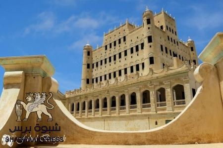 الصوملي يلتقي بقادة الجيش والأمن في سيئون وآل كثير والمناهيل والعوامر يؤكدون وقوفهم مع الدولة