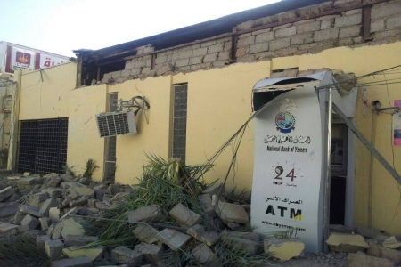 التحقيق مع جنود وضباط يكشف عن تورط جهة سياسية متنفذة في غزوة سيئون