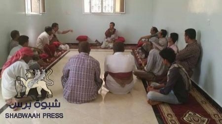 في موقف لا مسئول : محافظ شبوه يتنصل عن تعويض متضرري قذيفة صالة الاطفال بعتق