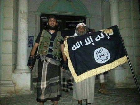 غزوة سيئون : احد قتلى القاعدة كان مرافقا للصوملي والقاعدة احتفلت بانتصارها دون اعتراض من الجيش