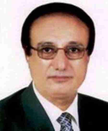 قاسم عسكر وصحيفة اخبار اليوم ؟