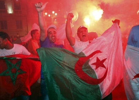 فرنسا تمنع جماهير الجزائر من متابعة مواجهة المانيا والسبب..