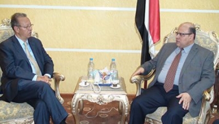وزير الخارجية اليمني يبحث مع بنعمر المستجدات الاخيرة في اليمن